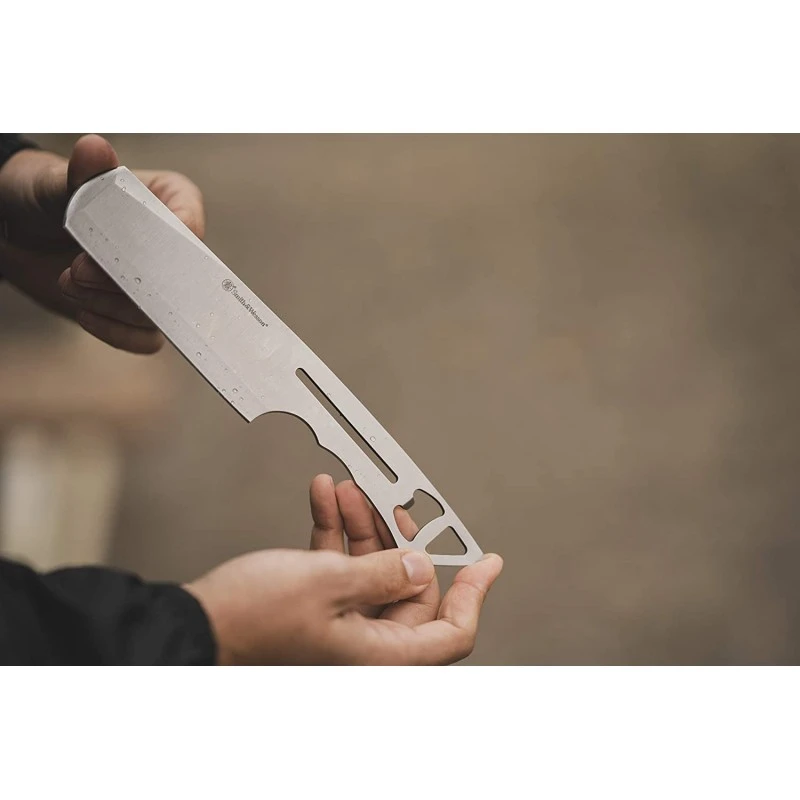 Ensemble De Hache, Couteau Et Couperet à Lancer Smith & Wesson 4 Ensemble De Hache, Couteau Et Couperet à Lancer Smith & Wesson – Image 2